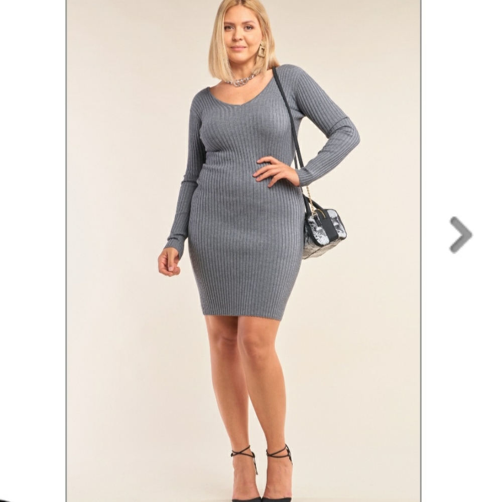 Plus Size Grey V-Neck Ribbed Bodycon Sweater Dress